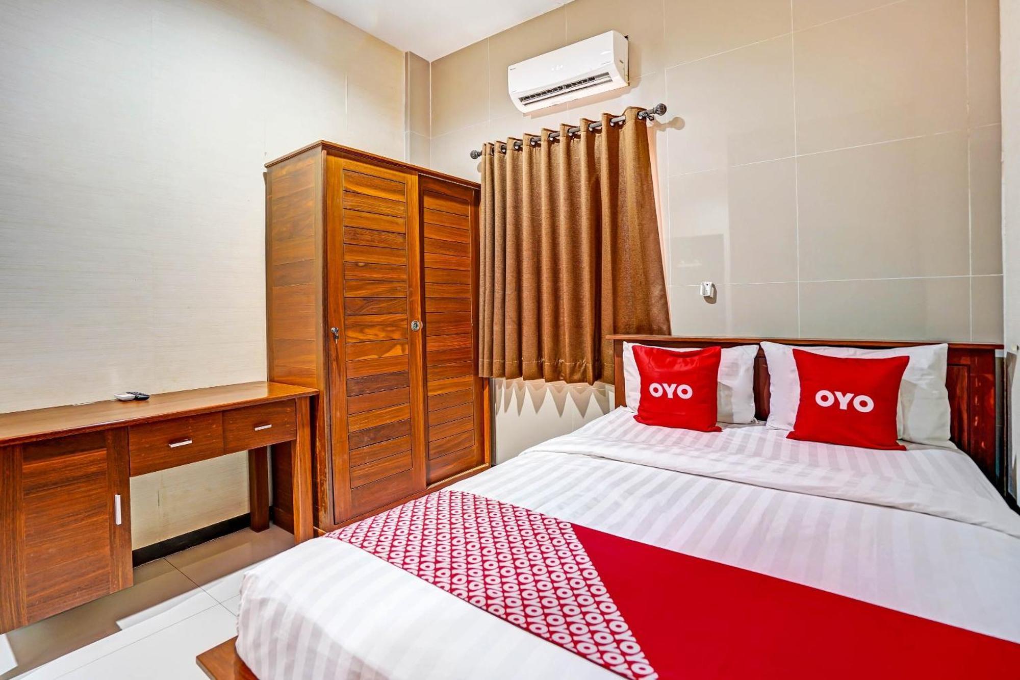 Oyo 90889 Dkb Residence Surabaya Exteriör bild